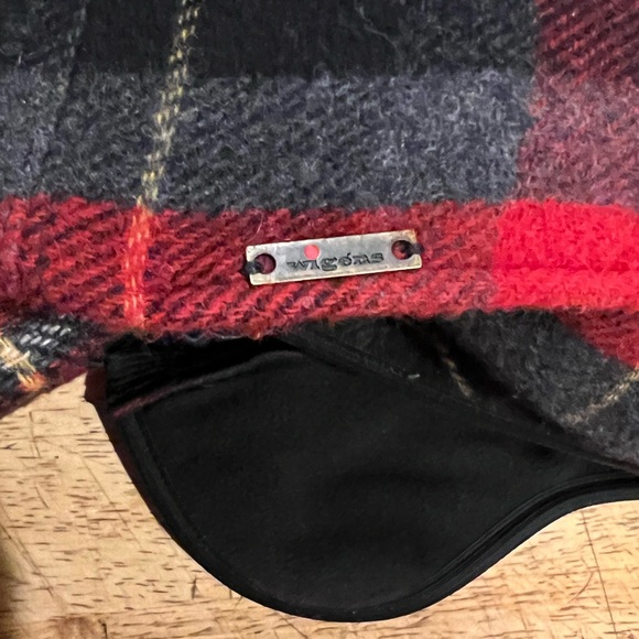 Wigens Insulated Wool Cold Weather Cap, tuck away ear warmers. Men's Large. NWOT - Picture 6 of 7